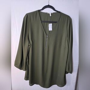 NWT Maurices Army Green Viscose Zip Tunic Top Minimalist Chic Relaxed Fit
